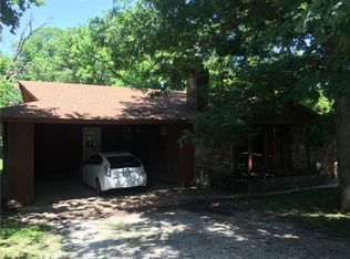 2443 W Central St, Siloam Springs, AR 72761