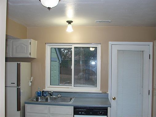 5th image of 1356 Beacon Hill Dr