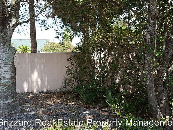 5th image of 748 Angelita Ave