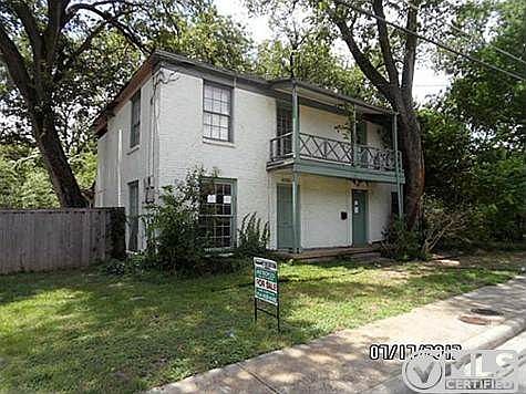 1st image of 6706 Lake Circle Dr