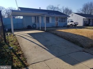1207 Wentworth Dr, Oxon Hill, MD 20745