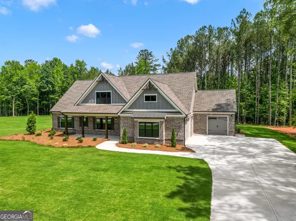 617 Shepherds Xing, Oxford, GA 30054