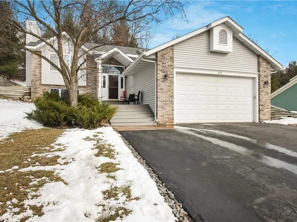 319 Hampton Court, Altoona, WI 54720
