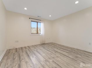 1314 Ravens Crest Dr, Plainsboro, NJ 08536