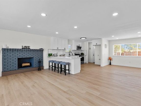 5th image of 1025 Richards Rd