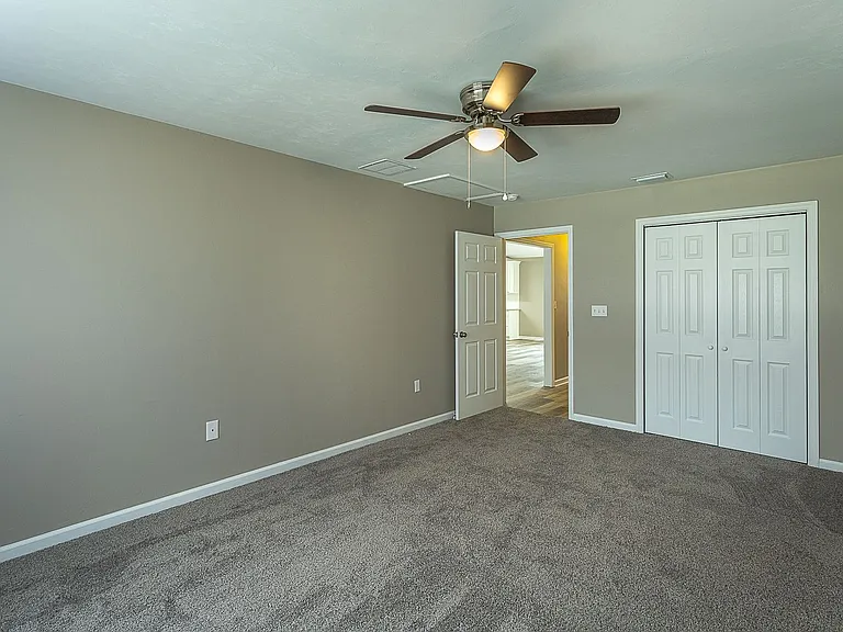 23 Nelson Rd — Photo 6