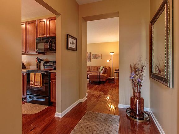5th image of 9096 Polaris Lakes Dr