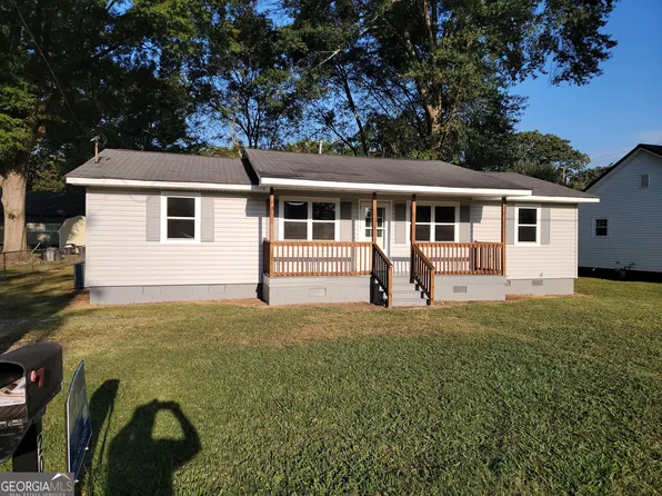 205 Elm St, Trion, GA 30753