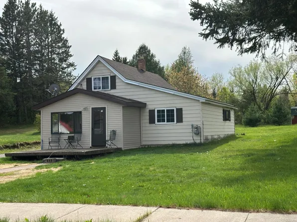 204 Main St, Ironwood, MI 49938