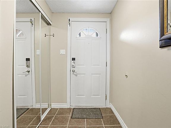 4th image of 444 Stone Church Rd W Unit U7