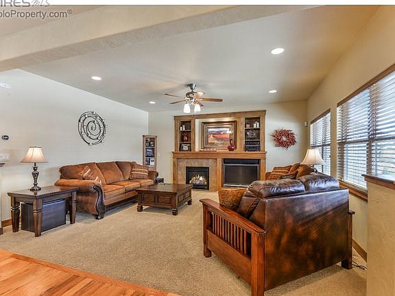 Spacious Family Room