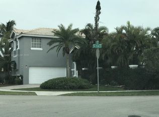 Peral Sub, Miami, FL 33196