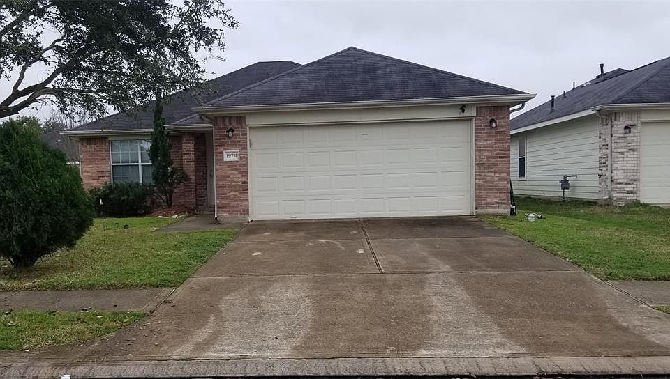 1st image of 19731 Buckland Park Dr