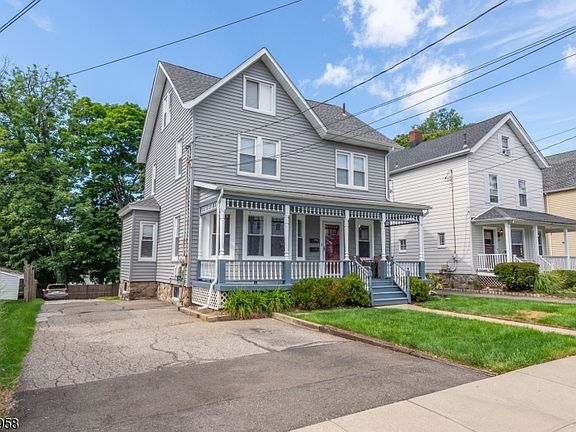 2nd image of 15 Washburn Pl