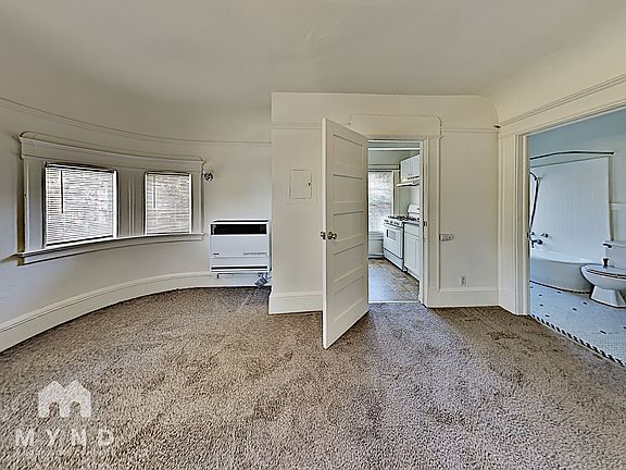 3rd image of 629 N 1st St APT C