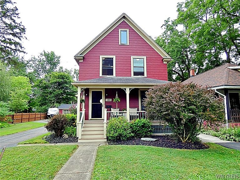 Listing photo 4