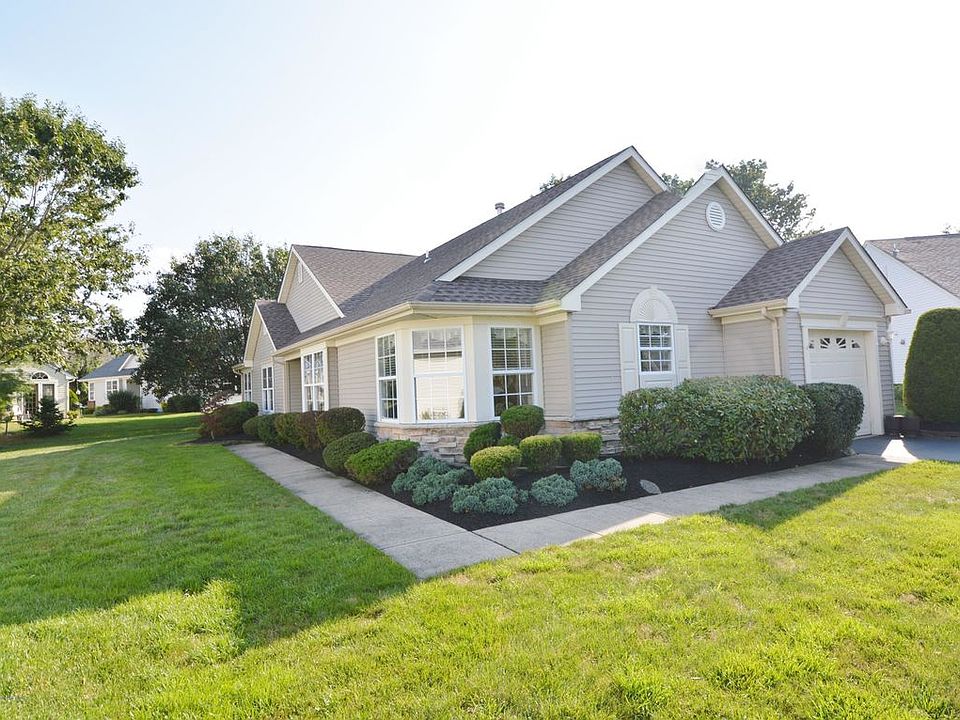 1st image of 2558 Little Pine Ct