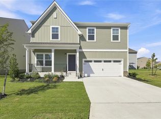 218 Peck Ln, Suffolk, VA 23434