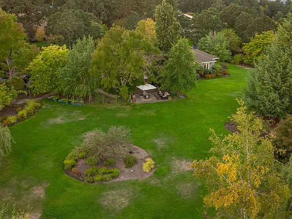 5th image of 11790 SW Fox Ridge Rd
