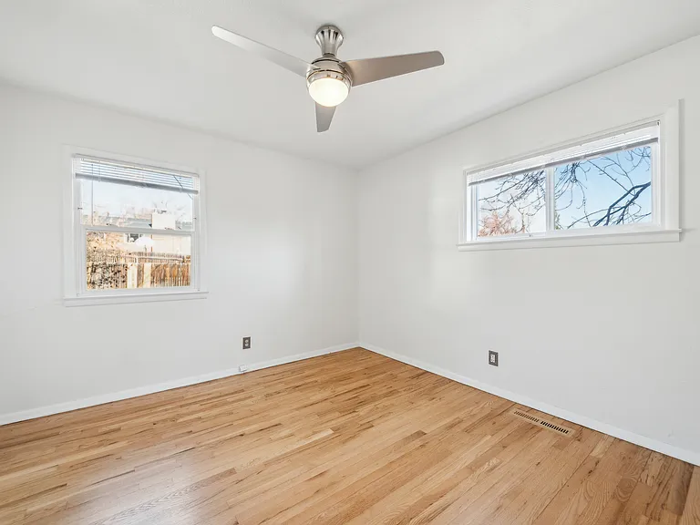 1102 N Star Dr — Photo 30