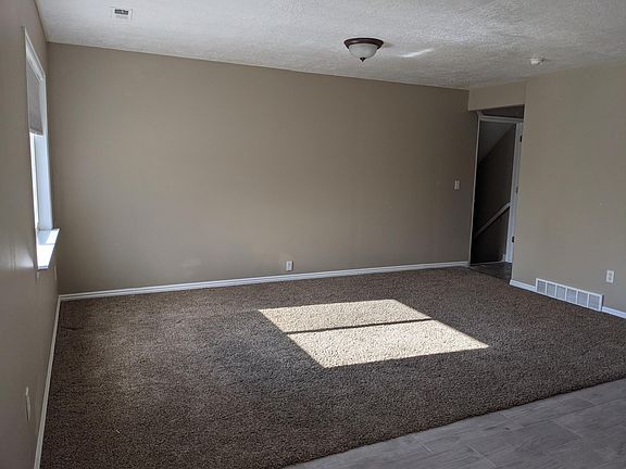 2nd image of 2503 N West Dr