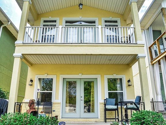 3rd image of 227 Long Beach Dr