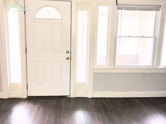 2nd image of 5122 Paseo Blvd #2