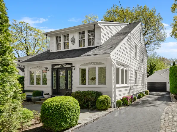365 West Avenue, Darien, CT 06820