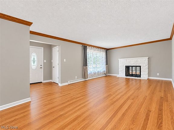 4th image of 2961 Chamberlain Rd