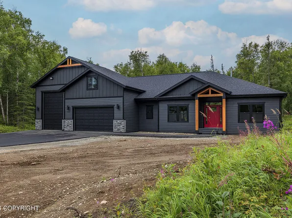 9012 E Wolf Creek Rd, Wasilla, AK 99654