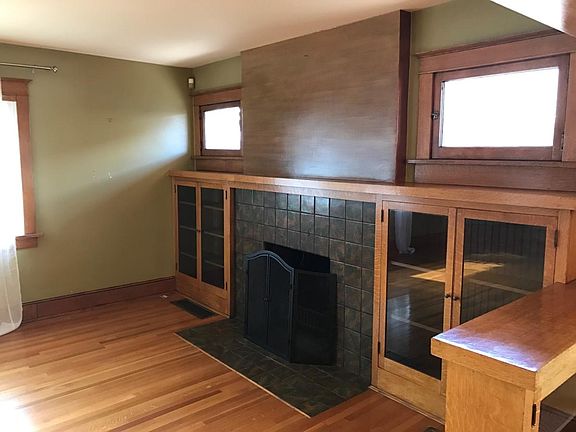 5th image of 1263 E Crystal Ave