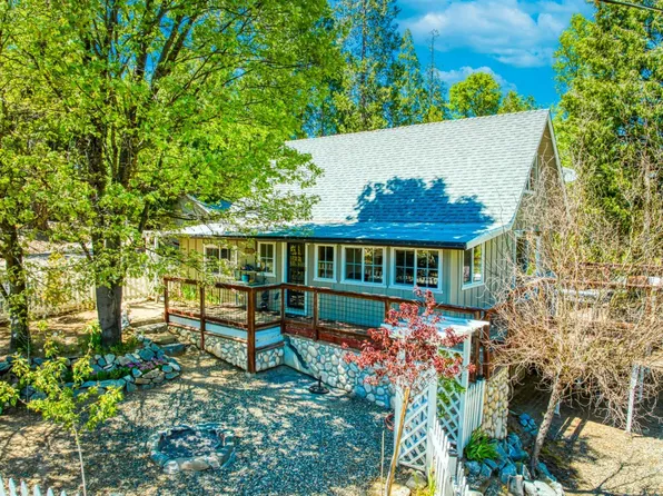 41645 Meadow Ln, Auberry, CA 93602