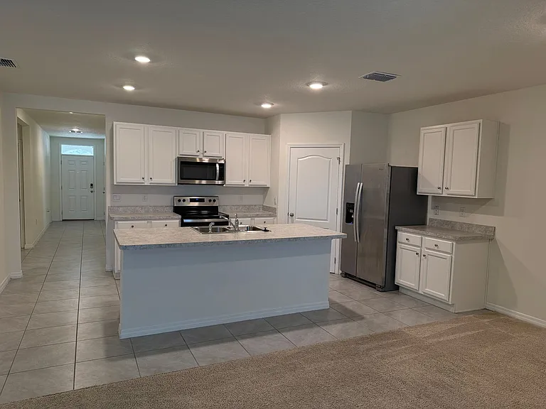 1792 Henin Cir — Photo 19