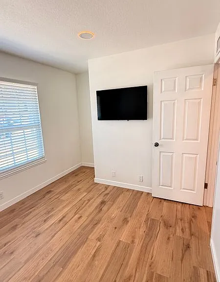 543 American Oaks Ave — Photo 8