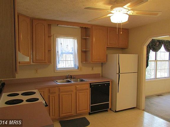 3rd image of 30170 Melissa Ct