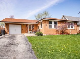 16468 Craig Dr, Oak Forest, IL
