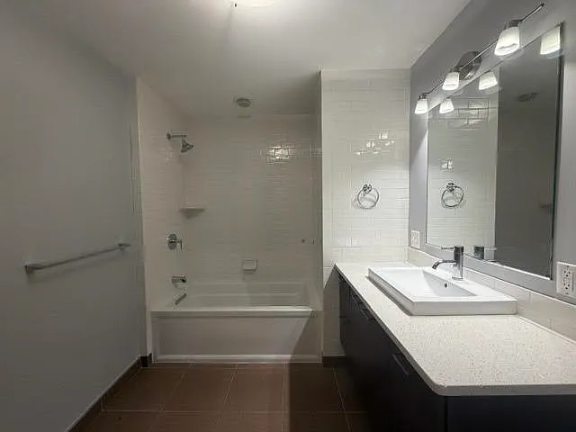 662 1st St #4A — Photo 11