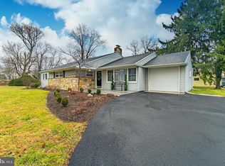209 Locust Ln, Exton, PA 19341