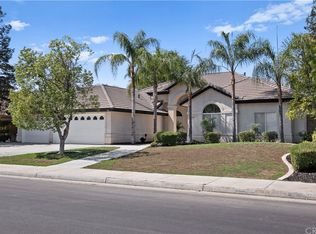 10304 Salisbury Dr, Bakersfield, CA