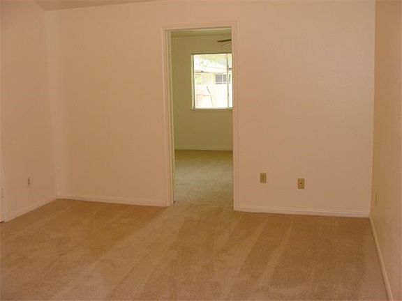 Master leads to a bonus room. Some have used the bonus room for a nursery, others an office.