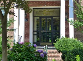 8611 34th Ave APT 3J, Flushing, NY 11372