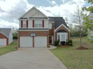 55 Titleist Ct, Newnan, GA 30265