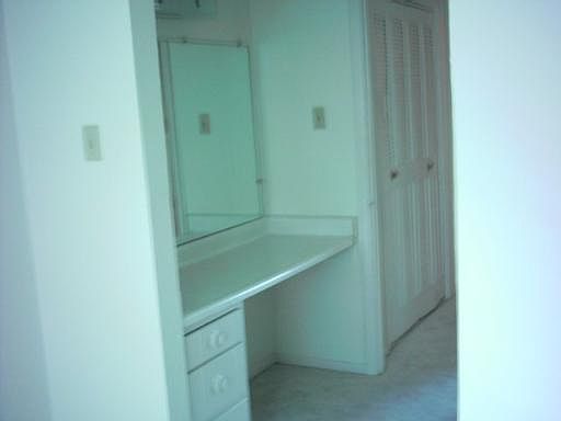 4th image of 6611 SOUTHPOINT DR #116