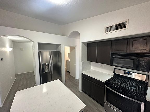 3rd image of 20702 N 38th St