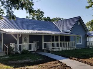 8988 W Hinds Rd, Bloomington, IN 47403