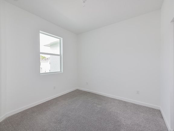 3rd image of 4611 Hollister Ave