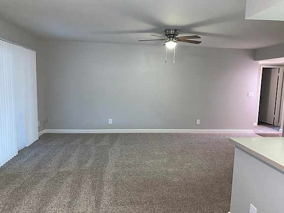 4th image of 26622 S Lakewood Dr