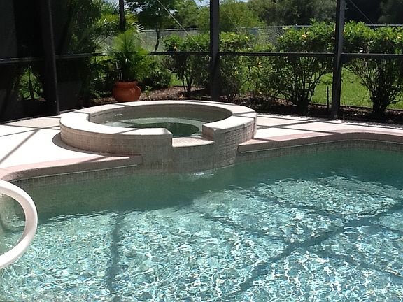 3rd image of 11146 Lakeland Cir