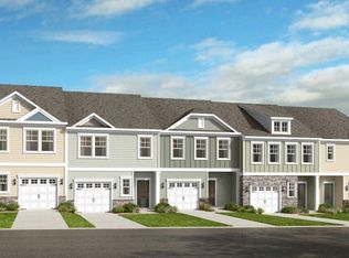 51 Shay St, Angier, NC 27501