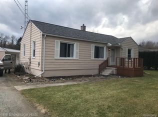 7099 Russell St, Genesee, MI 48437